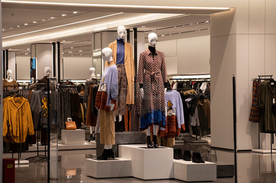 服装服饰零售 如何通过高质量图片素材提升店铺视觉吸引力